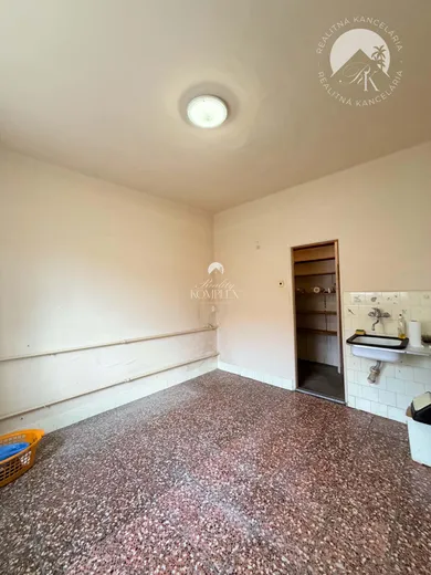 Na predaj 3-izbový dom, 108 m², Kameničná