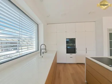 Na prenájom 5-izbový dom, 130 m², Poprad