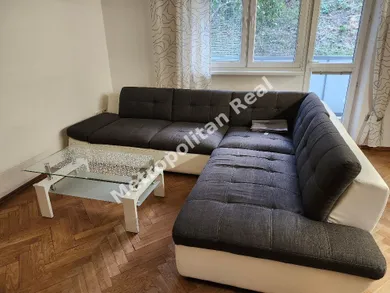Na predaj 2-izbový byt, 55 m², Bratislava-Staré Mesto, Drotárska cesta