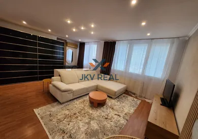 Na prenájom 2-izbový byt, 55 m², Košice-Západ, Poľovnícka