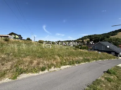 Na predaj pozemok, 711 m², Krahule