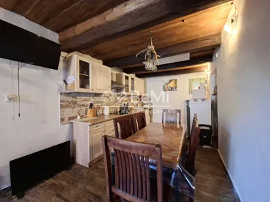 Na predaj rekreačný dom, 95 m², Sebechleby, Stará Hora