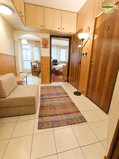 Na predaj 2-izbový byt, 53 m², Čadca, SNP