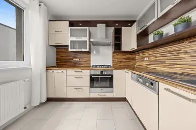 Na predaj 3-izbový byt, 73 m², Trenčín, Pádivého