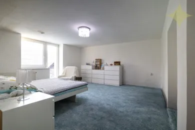 Na predaj dom, Horné Strháre