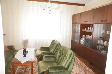 Domy na sprzedaż, 4-pokojowe, Bratislava-Záhorská Bystrica · €490 000