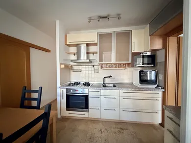 Eladó lakások, 3-szobás, Bratislava-Petržalka · €254 000