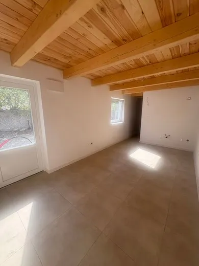 Na predaj 1-izbový byt, 50 m², Bratislava-Vrakuňa, Pod gaštanmi