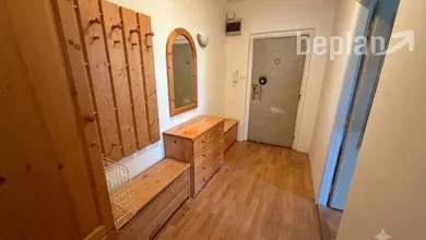 Na prenájom 3-izbový byt, 82 m², Martin, -