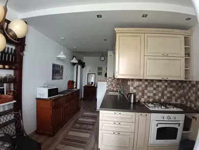Квартири в оренду, 3-кімнатні, Nové Zámky · €600