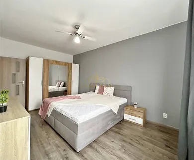 Na prenájom 2-izbový byt, 53 m², Košice-Juh, Panelová