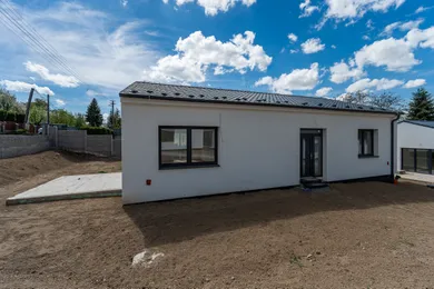 Domy na sprzedaż, 4-pokojowe, Herľany · €275 000