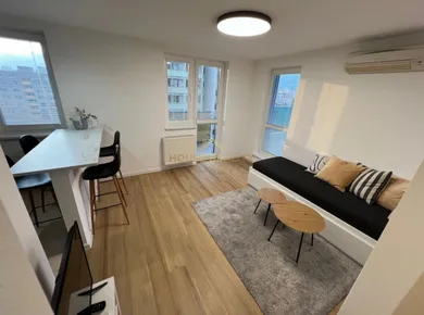 Квартиры в аренду, 1-комнатные, Bratislava-Ružinov · €850
