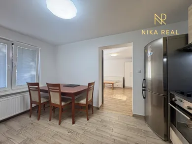 Na prenájom 1-izbový byt, 35 m², Bratislava-Podunajské Biskupice
