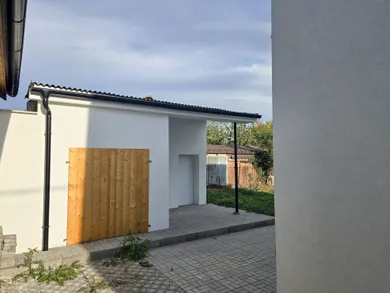 Na predaj 4-izbový dom, 146 m², Nové Mesto nad Váhom, Kukučínova