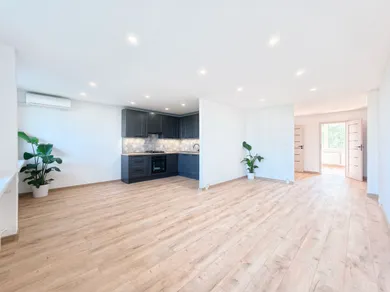 Mieszkania na sprzedaż, 3-pokojowe, Košice-Juh · €269 000
