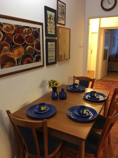 Na prenájom 2-izbový byt, 60 m², Bratislava-Rača, Karpatské námestie