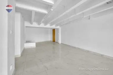Na prenájom komerčné v Bratislava-Staré Mesto · €2 800 · Dokončené