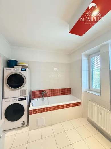 Na predaj 2-izbový byt, 57 m², Komárno