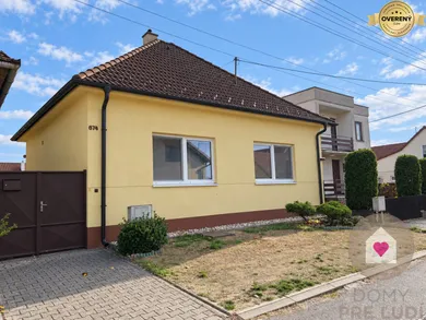 Domy na prenájom 4-izbový, Lozorno · €850