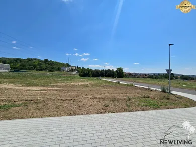 Na predaj pozemok, Hlohovec, Pánska Niva