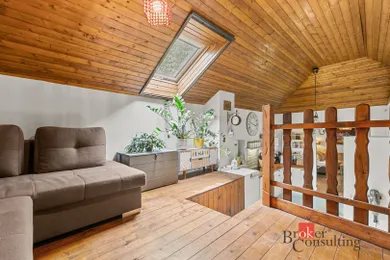 Na predaj dom, 197 m², Bratislava-Záhorská Bystrica, Podkerepušky