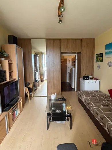 Mieszkania na sprzedaż, 1-pokojowe, Bratislava-Vajnory · €93 000