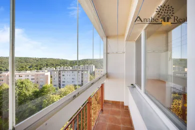 Na predaj 3-izbový byt, 75 m², Bratislava-Lamač, Heyrovského
