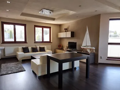 Na prenájom dom, 70 m², Nitra, Dolnočermánska