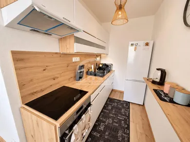 Na prenájom 1-izbový byt, 41 m², Michalovce, -
