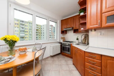 Квартири в оренду, 4-кімнатні, Košice-Západ · €1 100