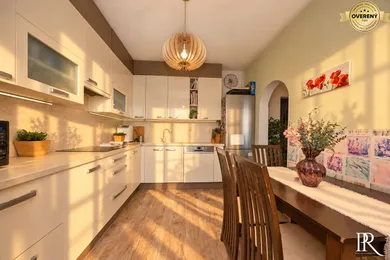 Na predaj 3-izbový byt, 70 m², Bratislava-Petržalka, Kapicova