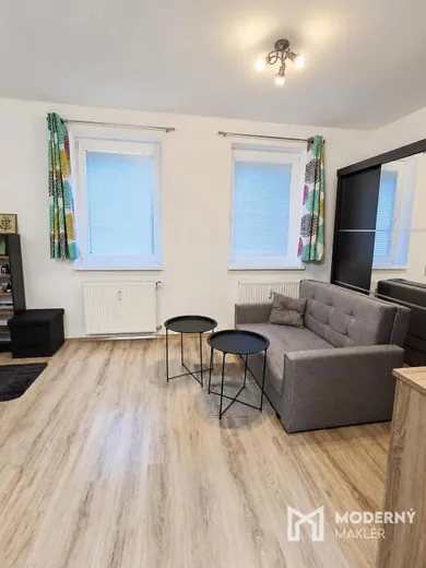 Na predaj 1-izbový byt, 27 m², Omastiná