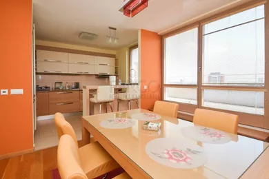 Mieszkania na wynajem, 4-pokojowe, Bratislava-Ružinov · €2200