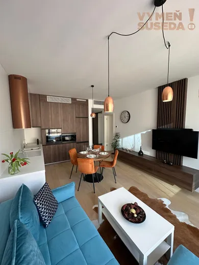 Na prenájom 2-izbový byt, 51 m², Bratislava-Staré Mesto, Čulenova