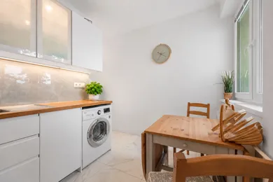 Na predaj 2-izbový byt, 58 m², Pezinok, Záhradná