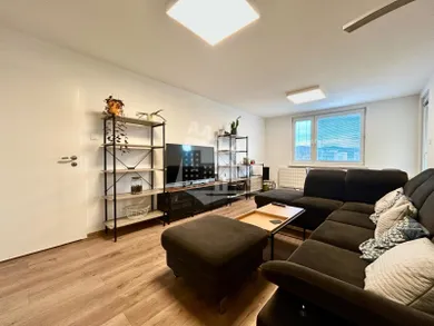 Na prenájom 3-izbový byt, 69 m², Banská Bystrica, Severná