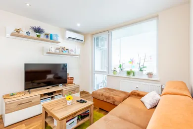 Na predaj 2-izbový byt, 42 m², Košice-Dargovských hrdinov, Buzulucká