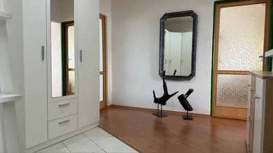 Na prenájom 2-izbový byt, 62 m², Levice, Ul. kpt. J. Nálepku
