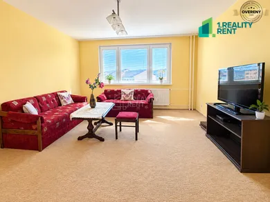Na predaj 3-izbový byt, 70 m², Čadca, Okružná