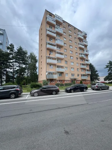 Квартири на продаж, 3-кімнатні, Liptovský Mikuláš · €135 200