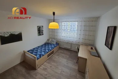 Na prenájom 3-izbový byt, 72 m², Michalovce, Zvončeková