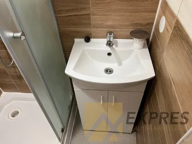 Na predaj 1-izbový byt, 31 m², Handlová, 29. augusta