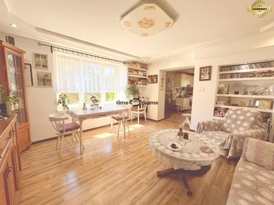Na predaj 2-izbový byt, 68 m², Levice