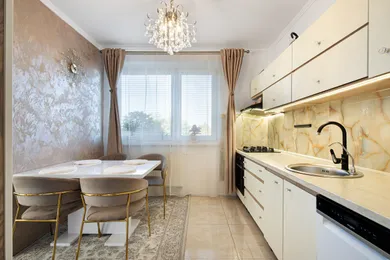 Na predaj 2-izbový byt, 54 m², Dunajská Streda, Dunajská