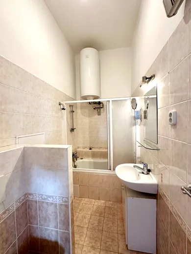 Na predaj 3-izbový byt, 104 m², Bratislava-Staré Mesto, Panenská