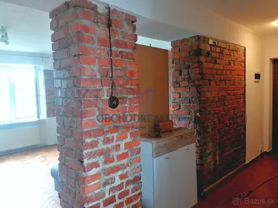 Na predaj 2-izbový byt, 57 m², Michalovce, P. I. Čajkovského
