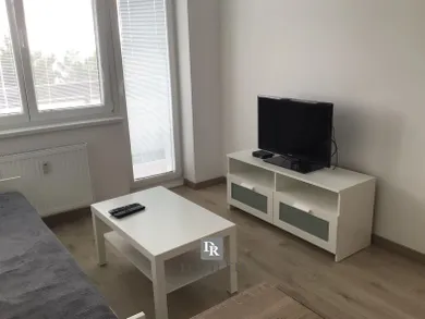 Byty na prenájom 1-izbový, Bratislava-Rača · €650