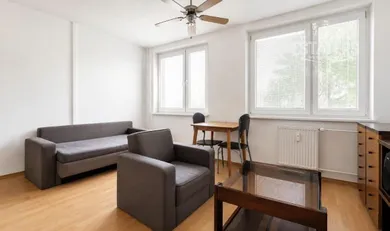 Квартири в оренду, 1-кімнатні, Bratislava-Rača · €470