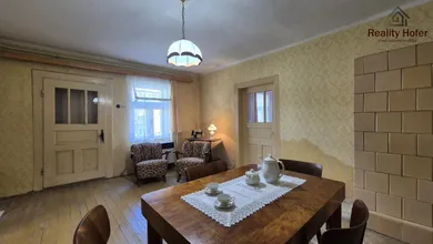 Na predaj pozemok, Podhradík